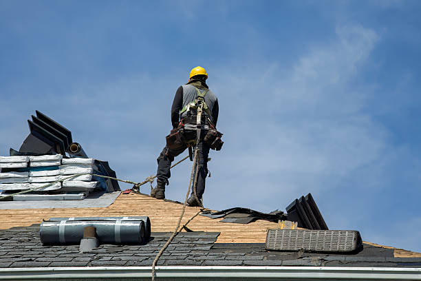 Professional Gutter Installation technician working in Branchville, SC